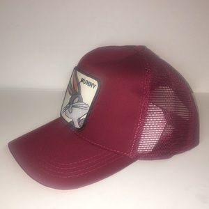 MENS BUNNY PATCH ADJUSTABLE STRAP BACK MESH TRUCKERS CAP NEW UNWORN